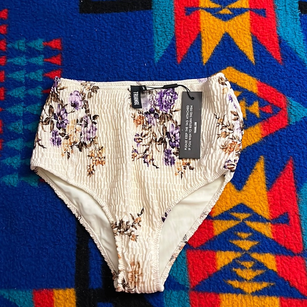 Triangl High Waisted Bikini Bottoms NWT